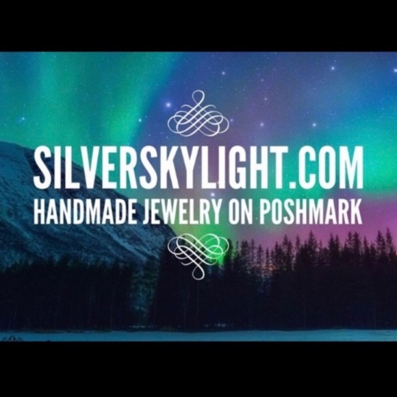 Genuine mother of pearl moon oil diffuser bracelet - Picture 8 of 8